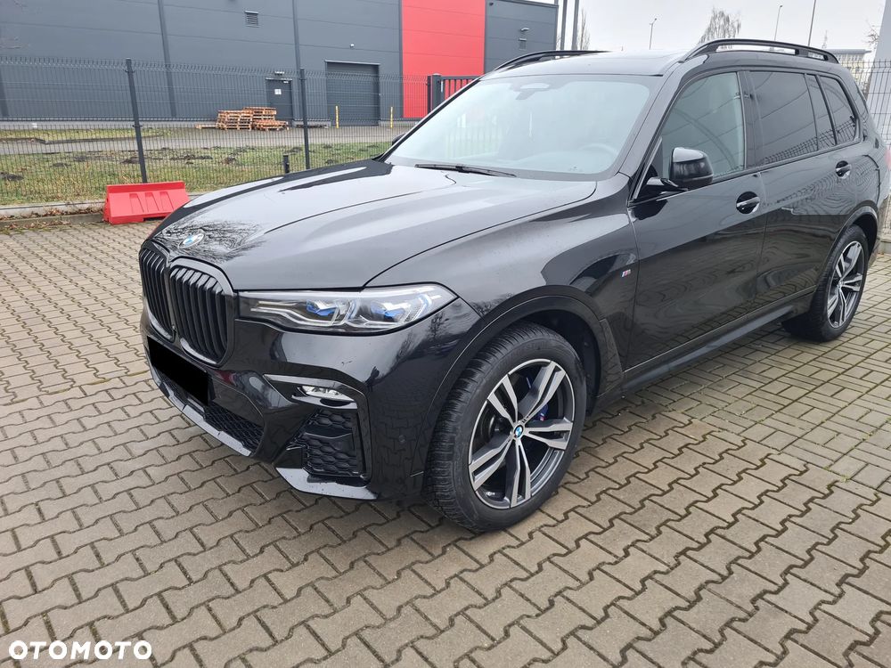 BMW X7 - 12
