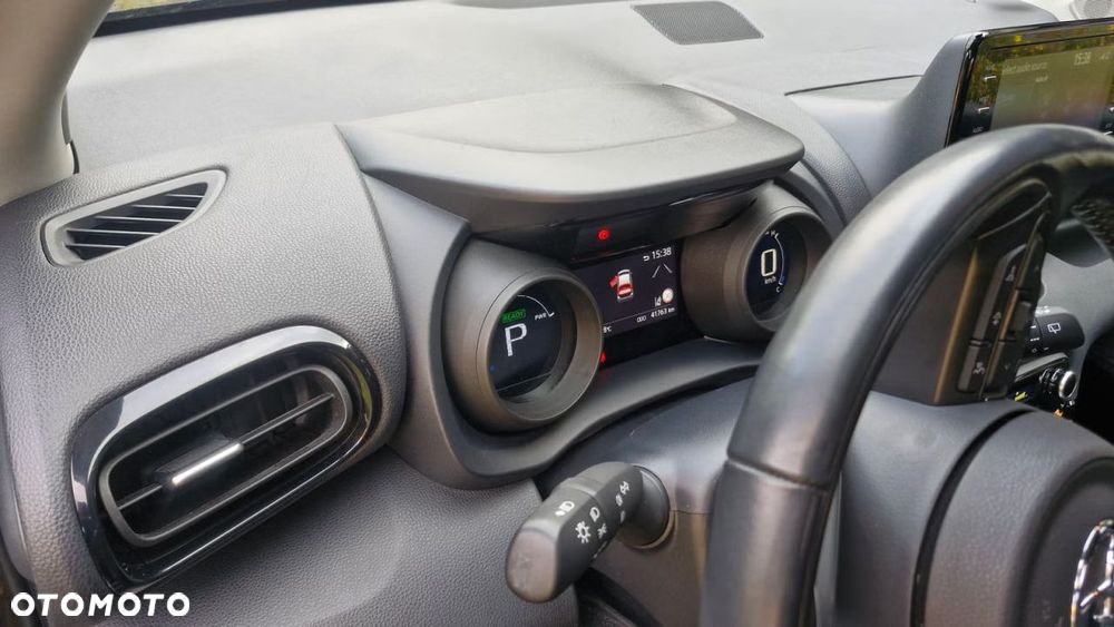Toyota Yaris Hybrid 1.5 Active - 21