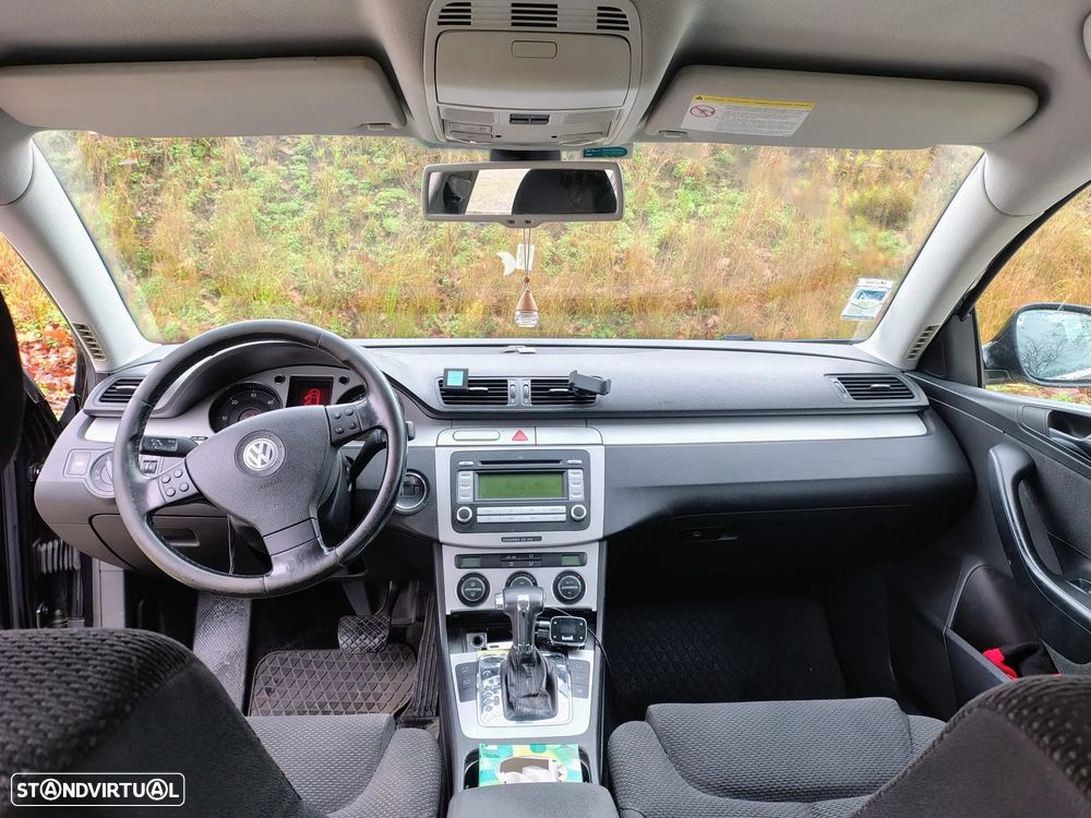 VW Passat 2.0 TDI Confortline DSG - 5