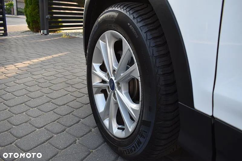 Ford Kuga 2.0 TDCi 4x2 Titanium - 31