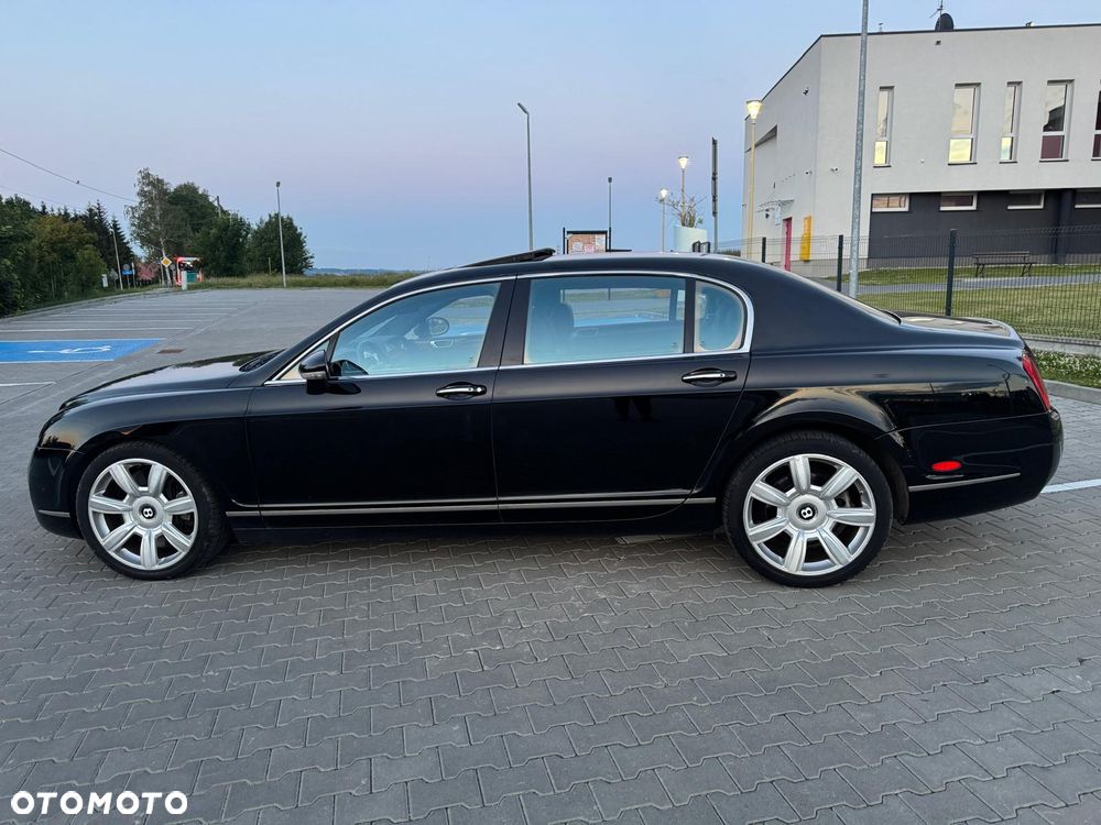 Bentley Flying Spur - 9