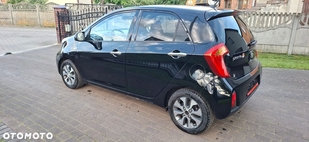 Kia Picanto - 12