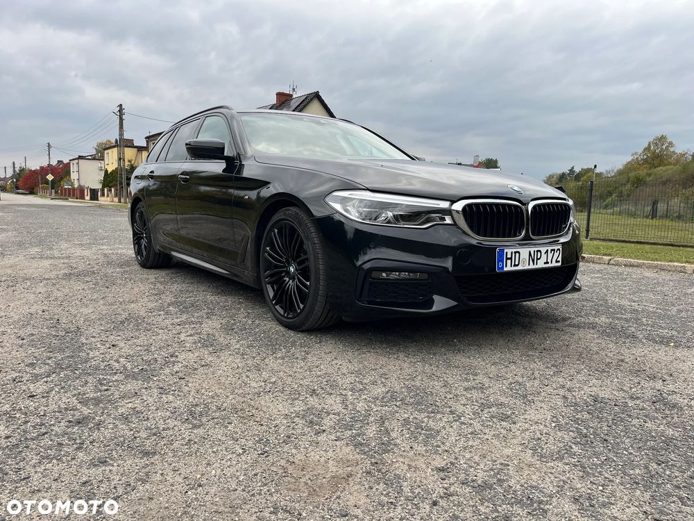 BMW Seria 5 520d M Sport - 1