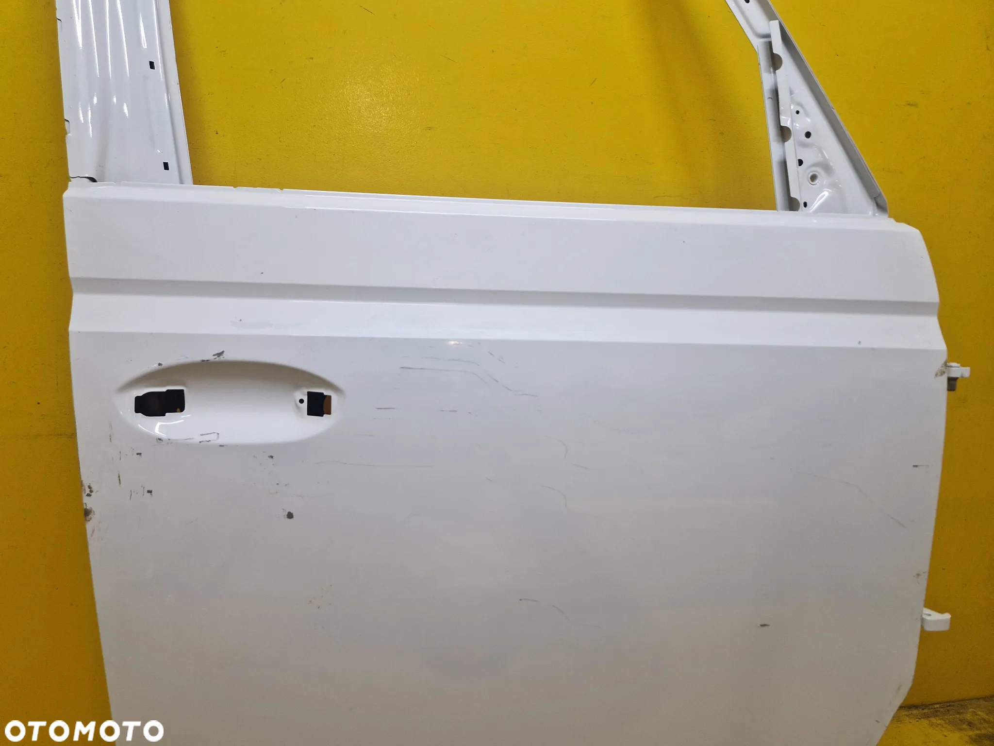 VW BUZZ DRZWI PRAWE PRZOD 22- 1T38313120 - 3