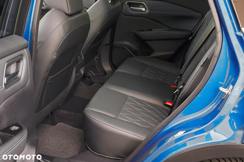 Nissan Qashqai 1.3 DIG-T MHEV Xtronic Tekna+ - 18