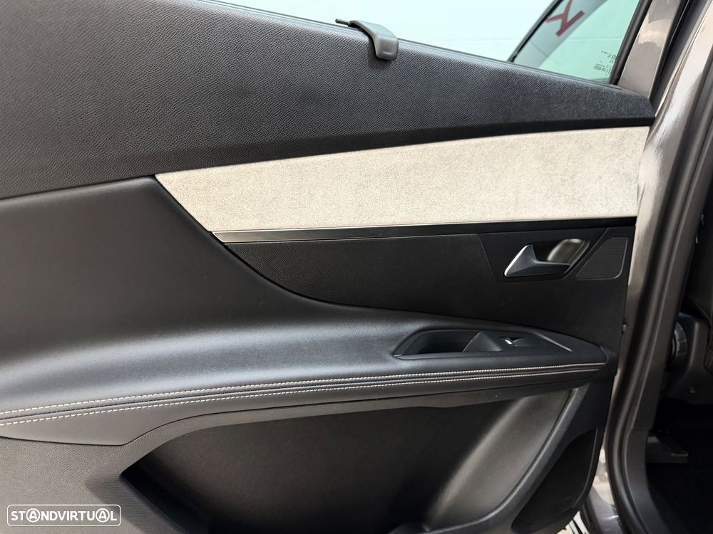 Peugeot 5008 1.5 BlueHDi GT Pack EAT8 - 31