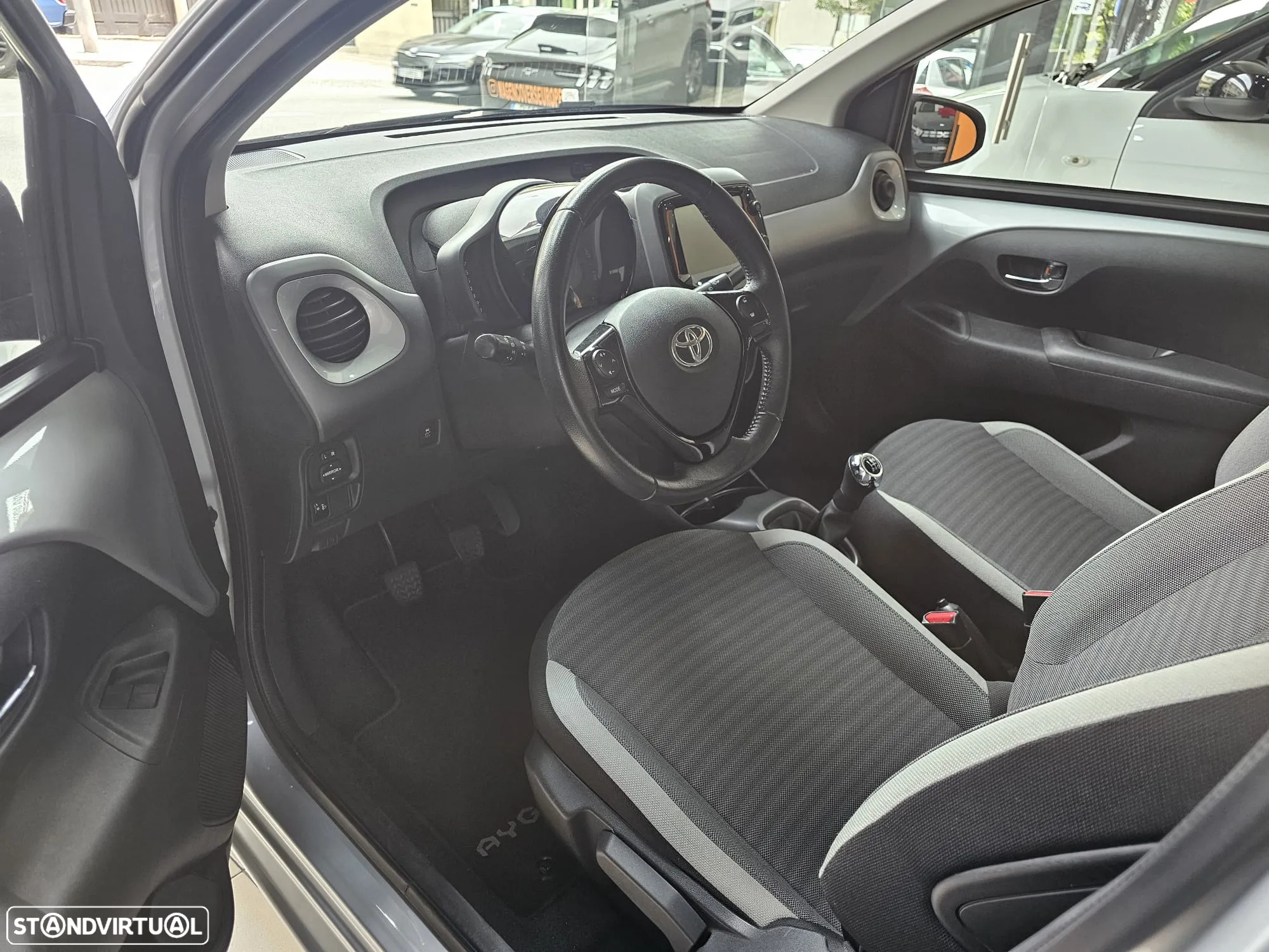 Toyota Aygo 1.0 X-Play+X-Touch - 6