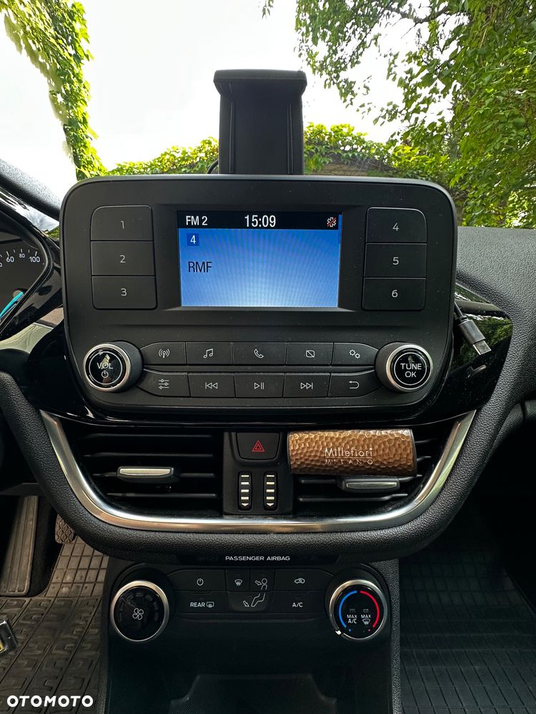 Ford Fiesta 1.1 Trend - 15