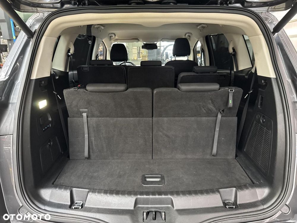 Ford S-Max - 30