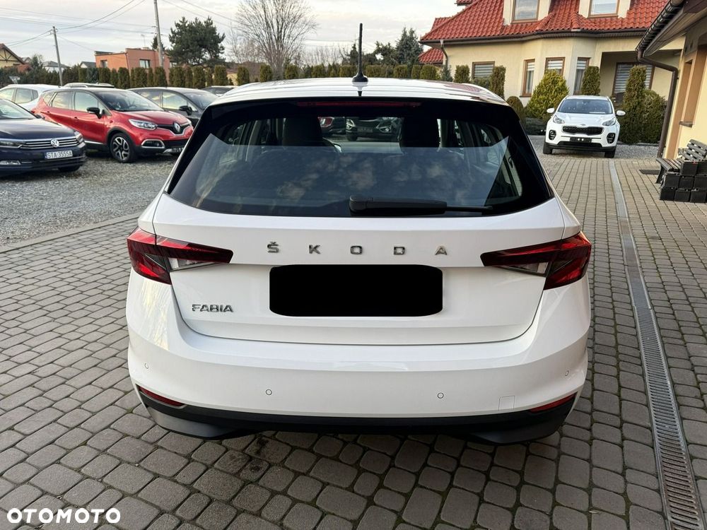 Skoda Fabia 1.0 MPI Active - 8