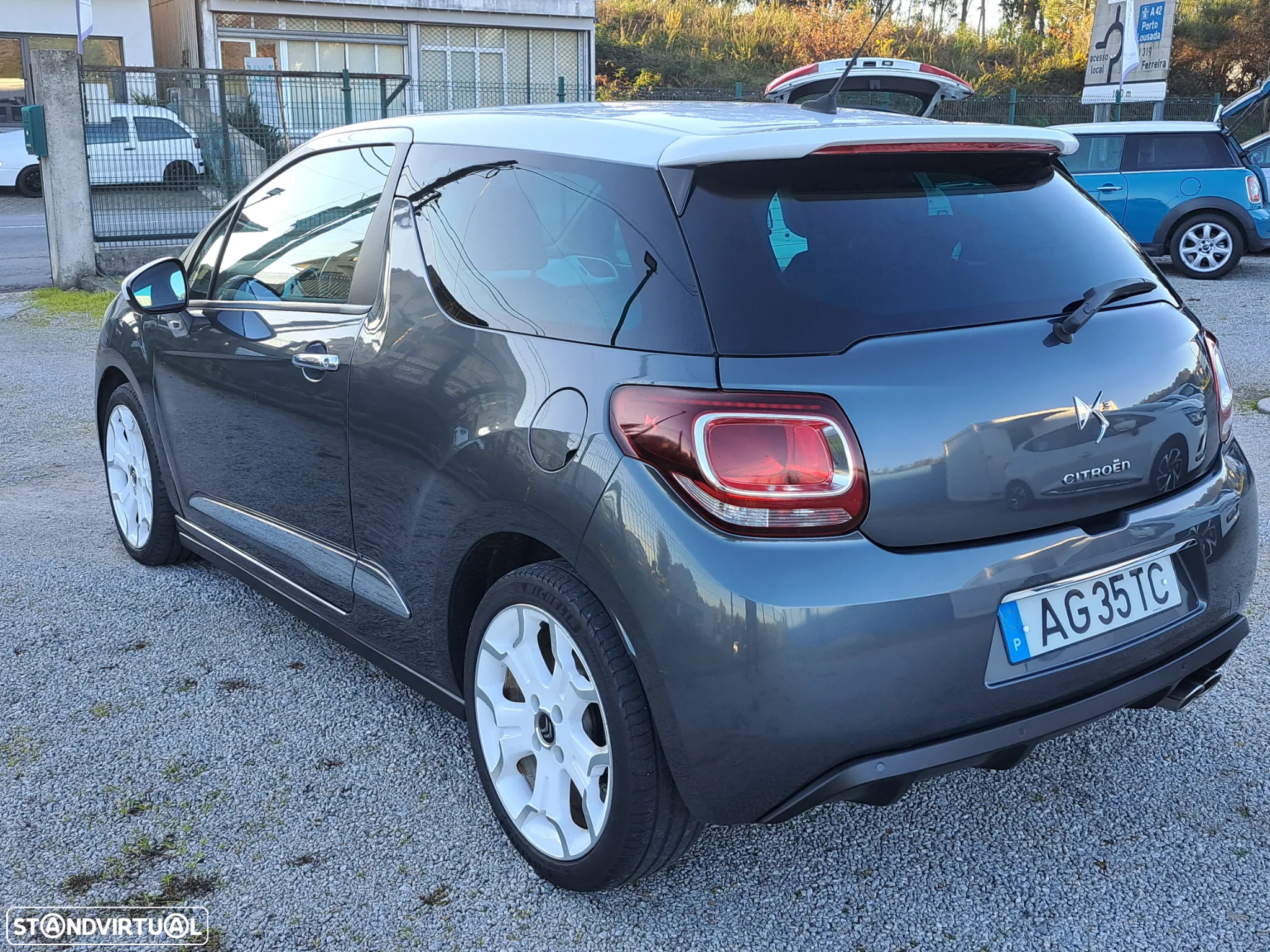 Citroën DS3 1.6 HDi Airdream Sport Chic - 4