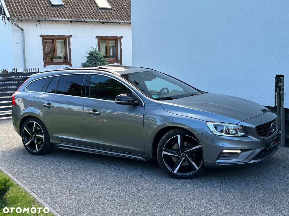Volvo V60 D5 Geartronic RDesign - 19