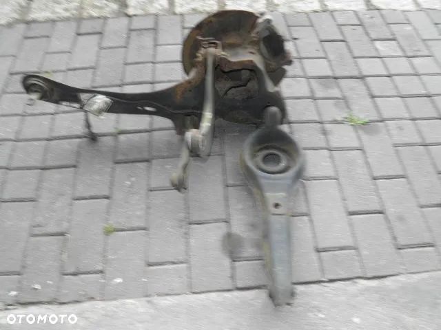 ZAWIESZENIE WAHACZ VOLVO C30 S40 V50 - 5