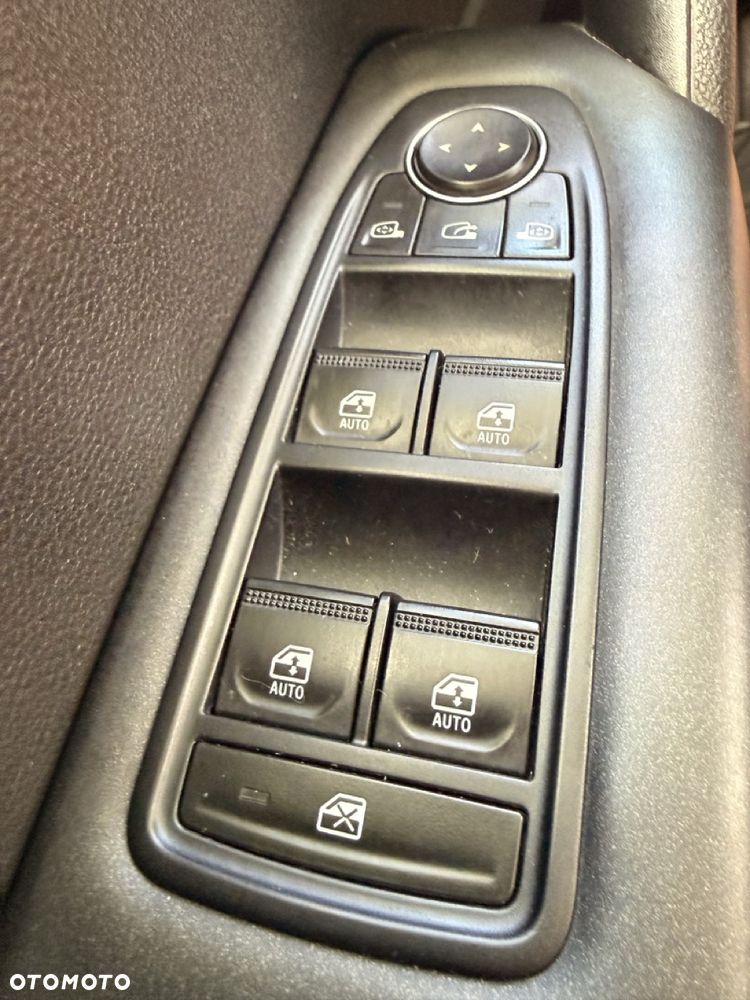 Renault Captur - 15