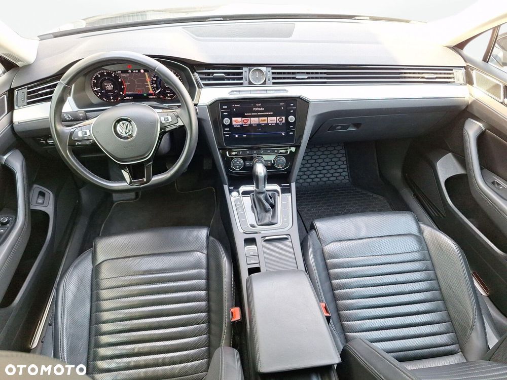 Volkswagen Passat 2.0 TSI 4Mot Highline DSG - 10