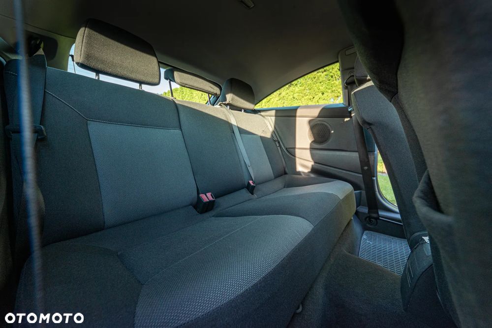 Opel Astra 1.6 Cosmo - 11