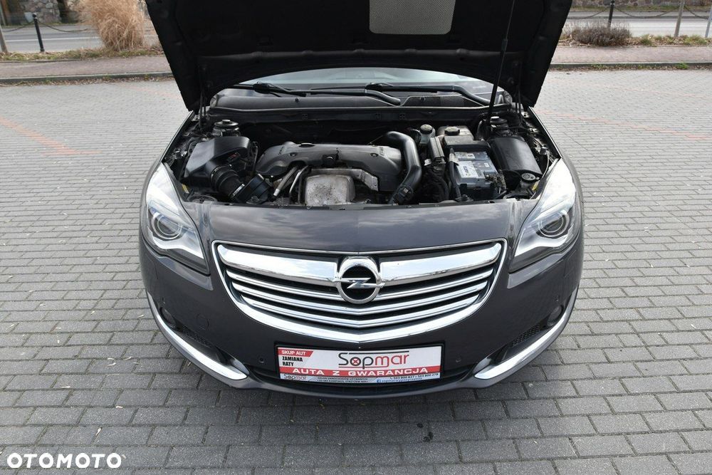 Opel Insignia 2.0 T Active 4x4 S&S - 26