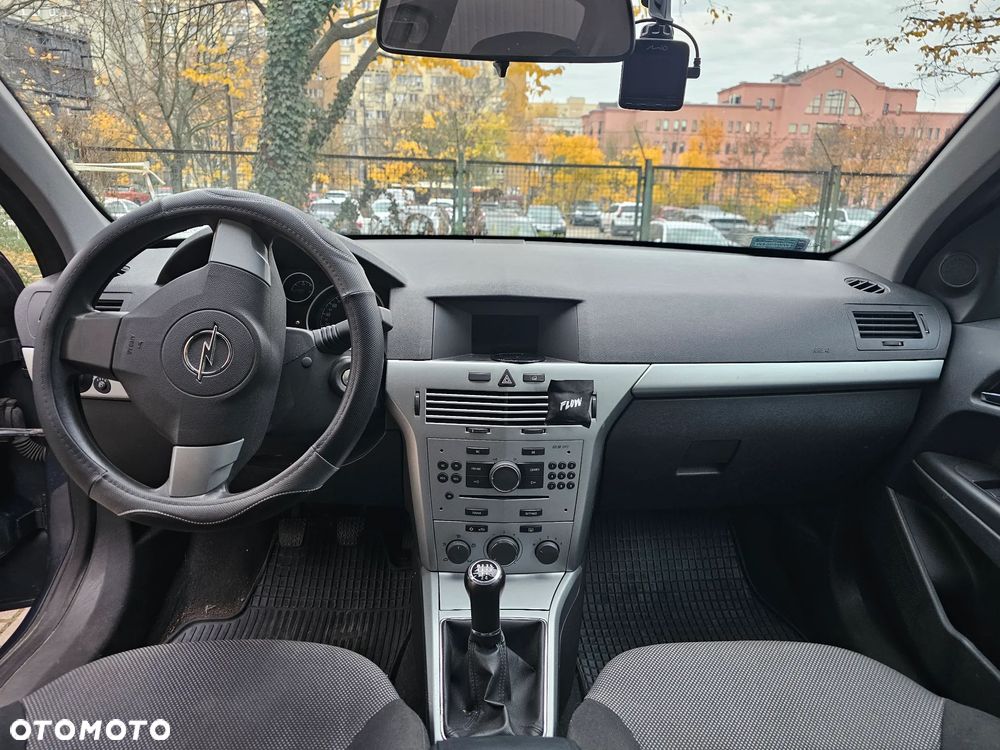 Opel Astra III 1.6 Enjoy - 9
