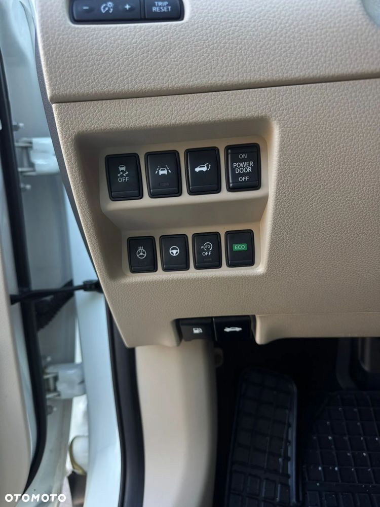 Nissan X-Trail 1.7 dCi Tekna 4WD Xtronic - 12