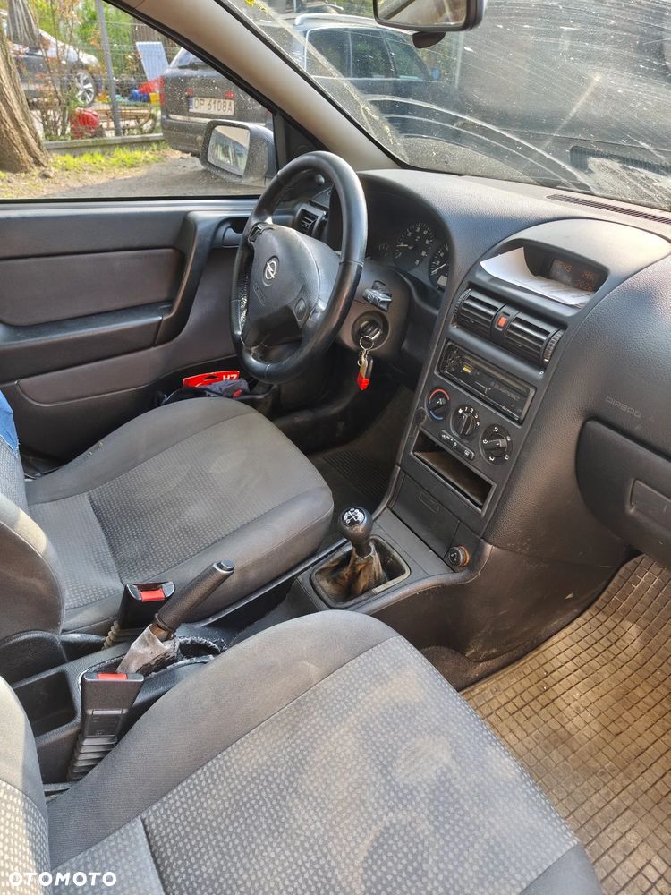 Opel Astra 1.4 - 22