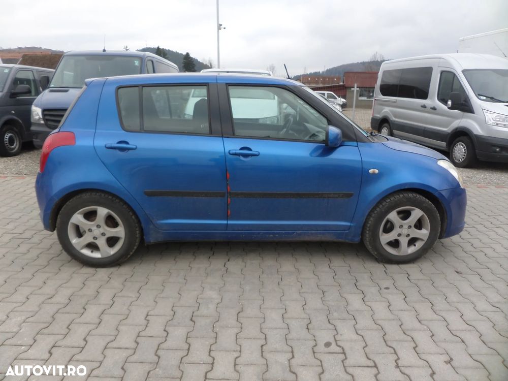 Suzuki Swift 1.3 Comfort - 10