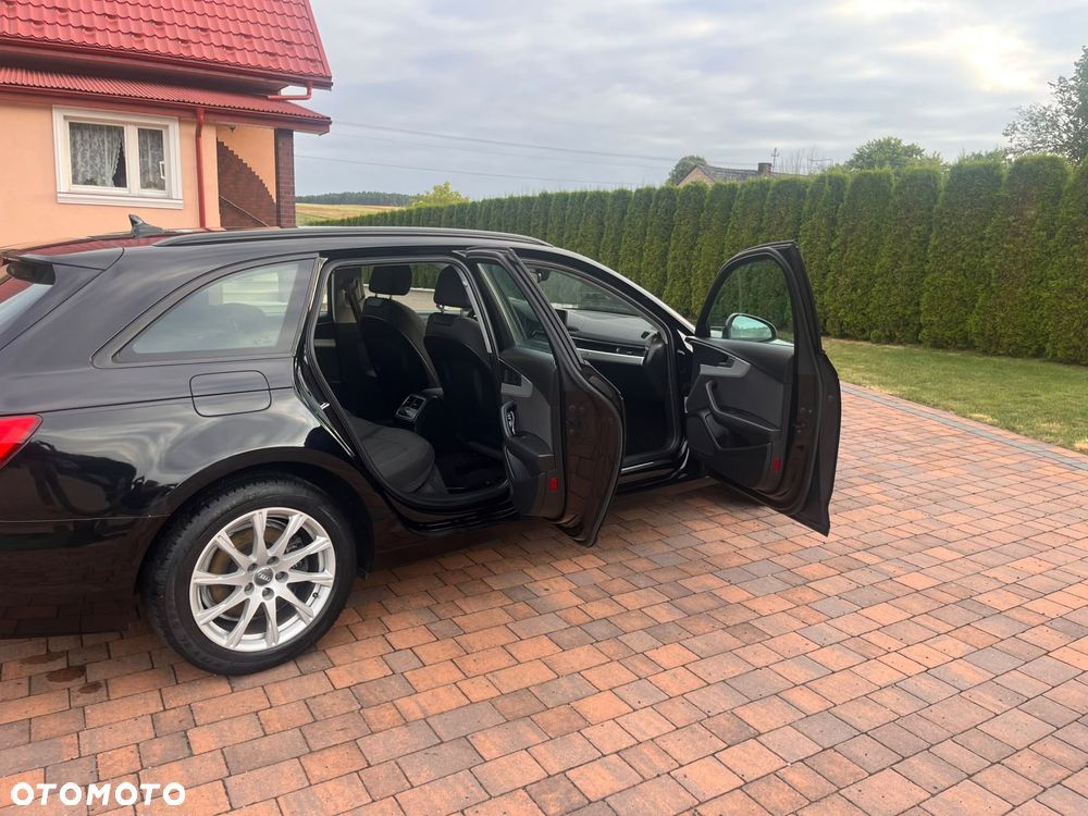 Audi A4 Avant 2.0 TDI S tronic quattro - 7