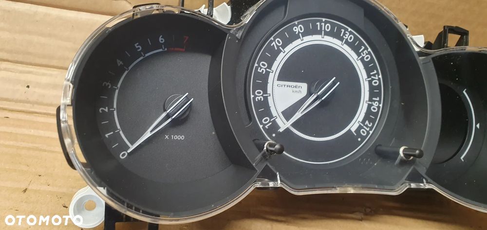 Licznik zegary oryginał Citroen C3 II 1.0 VTI 98041179XT - 3