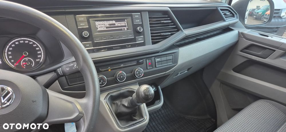 Volkswagen T6.1 long 6 osobowy - 11
