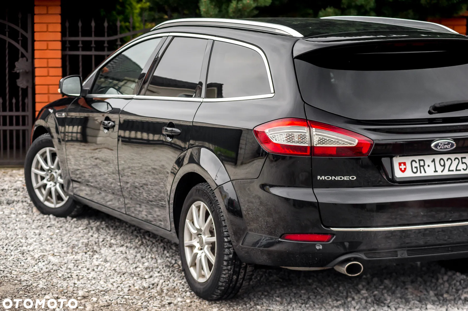 Ford Mondeo 2.0 EcoBoost Start-Stopp Autom Titanium - 8