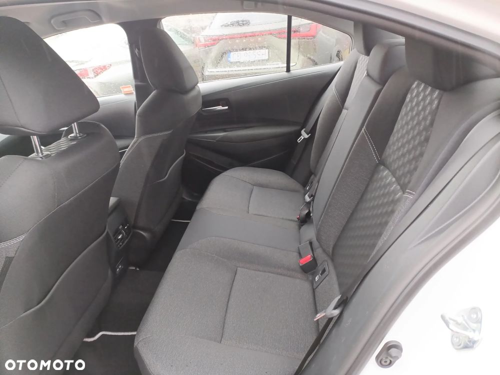 Toyota Corolla 1.8 Hybrid Comfort - 14