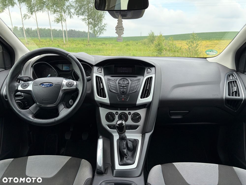 Ford Focus 1.0 EcoBoost Start-Stopp-System Champions Edition - 9