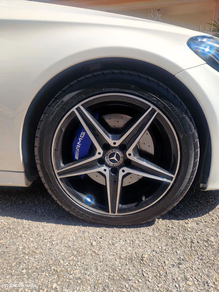 Mercedes-Benz C 250 (BlueTEC) d 4Matic Station 7G-TRONIC AMG Line - 7