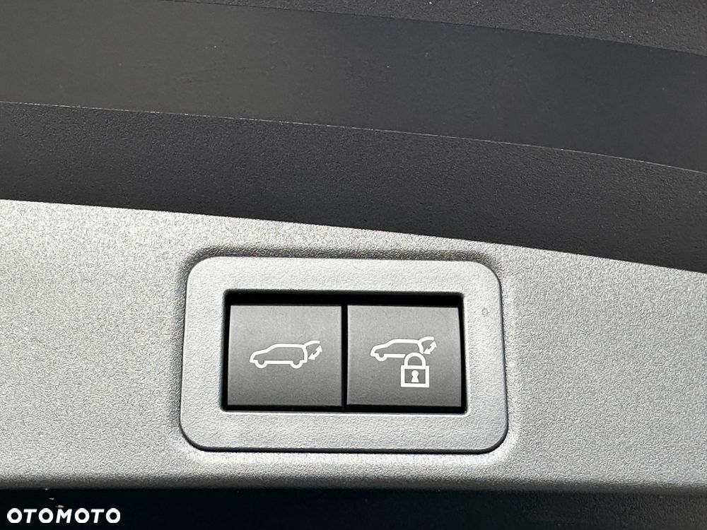 Toyota Corolla 1.8 Hybrid Style - 20