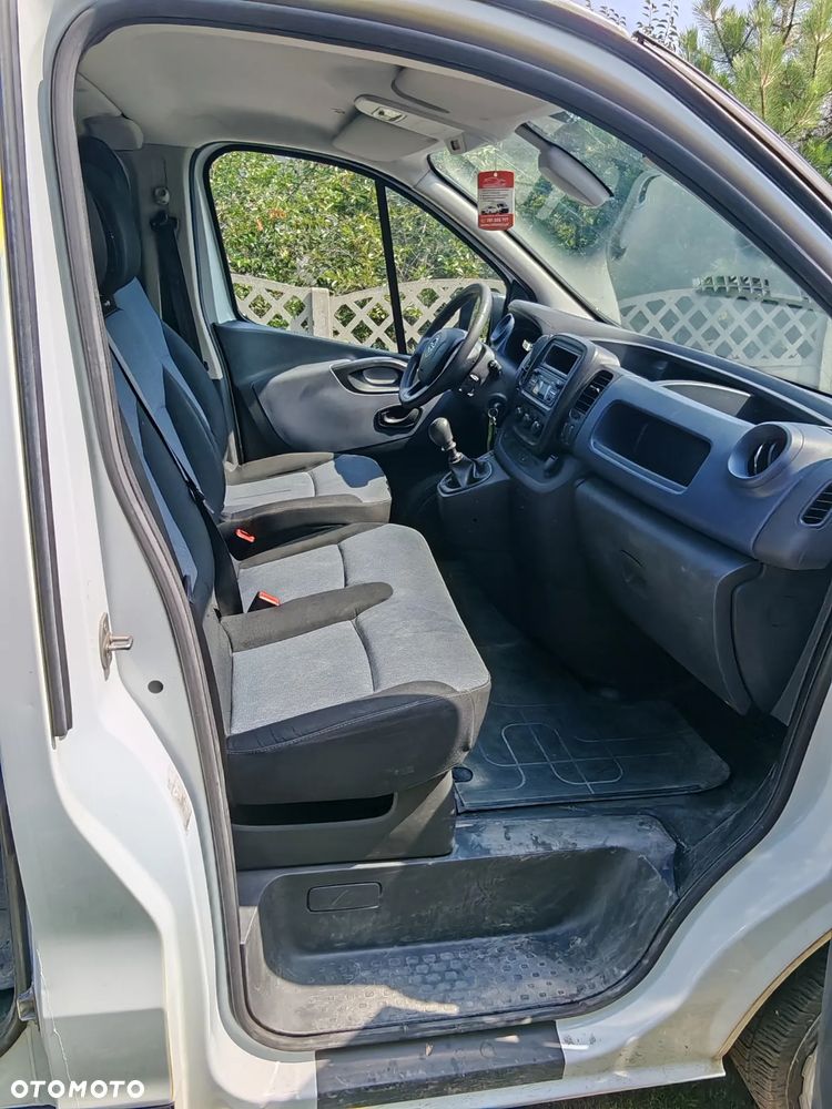 Opel Vivaro - 6
