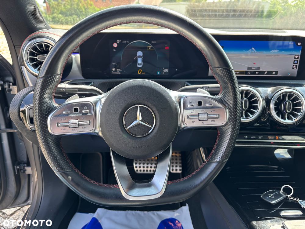 Mercedes-Benz CLA 200 AMG Line 7G-DCT - 30