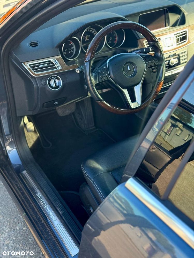 Mercedes-Benz Klasa E 350 4-Matic Avantgarde - 9