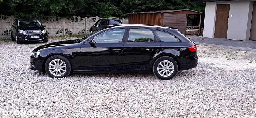 Audi A4 Avant 2.0 TDI ultra DPF Attraction - 4
