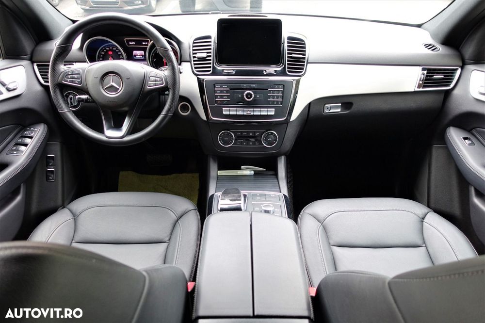 Mercedes-Benz GLE - 17