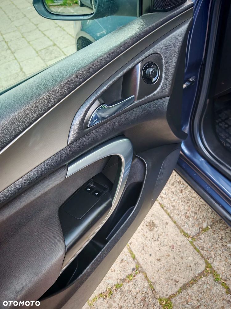 Opel Insignia 1.8 - 8