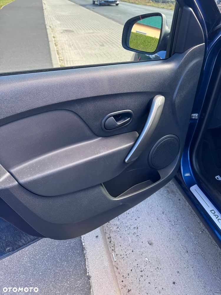 Dacia Sandero - 11