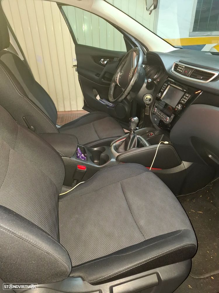 Nissan Qashqai 1.5 dCi N-Connecta - 13