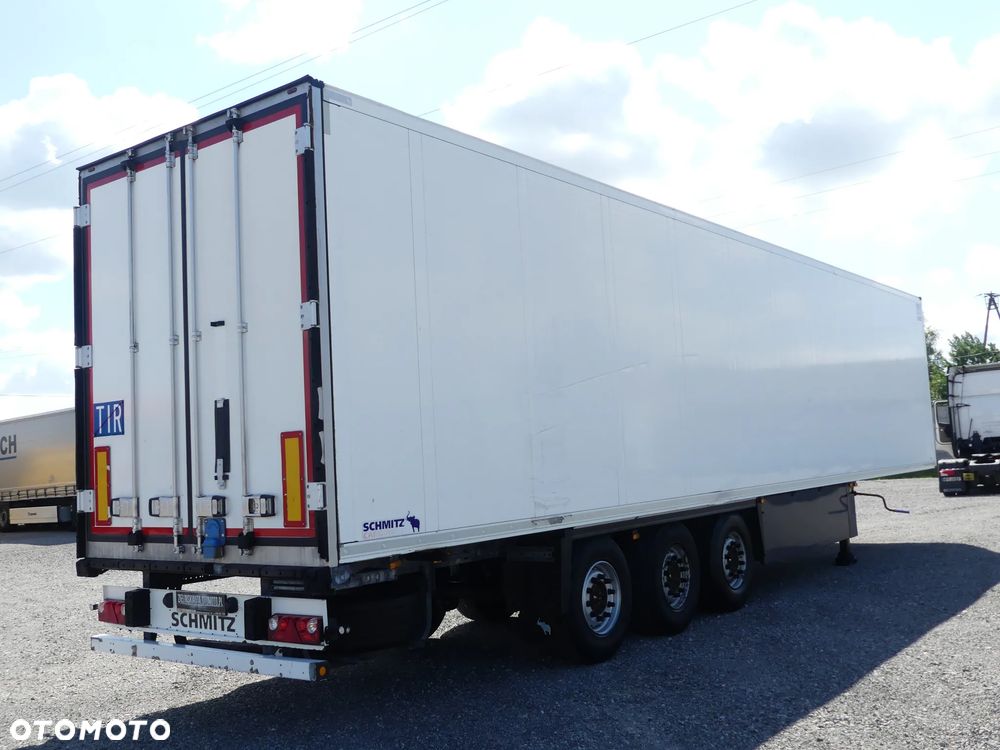 Schmitz Cargobull CHŁODNIA / DOPPELSTOCK / OŚ PODNOSZONA / 6300 MTH / - 8