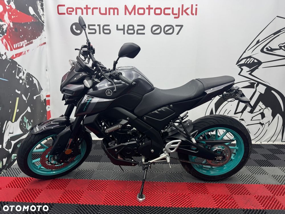 Yamaha MT - 8