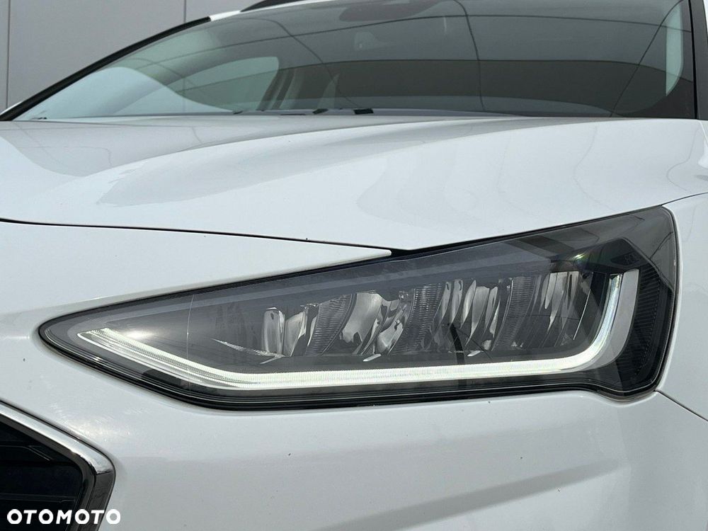 Ford Focus 1.5 EcoBlue Start-Stopp-System COOL&CONNECT - 4