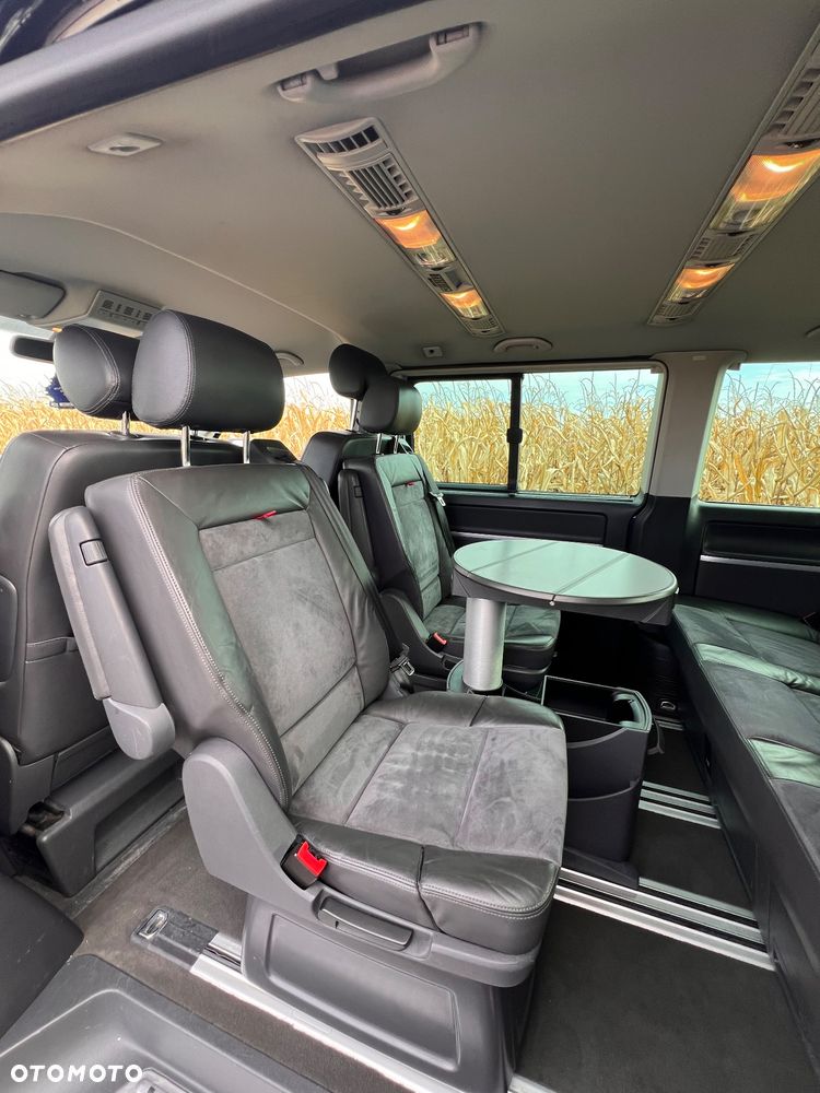 Volkswagen Multivan - 20