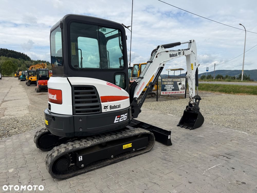 Bobcat E26 - 9