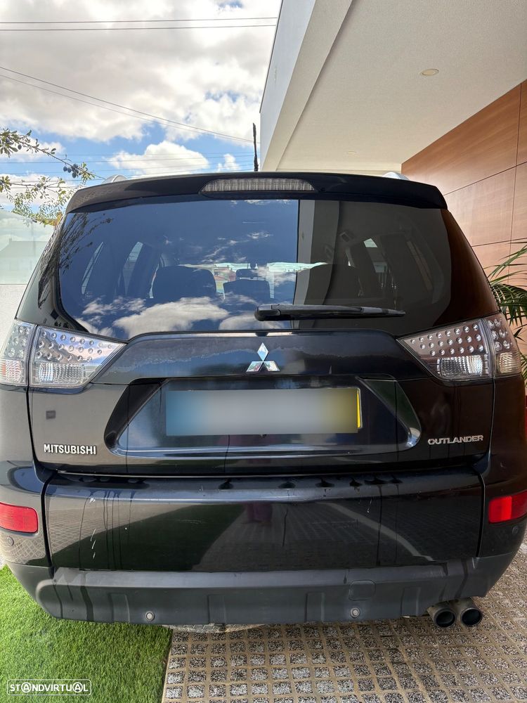 Mitsubishi Outlander 2.0 DI-D Invite 4WD - 9