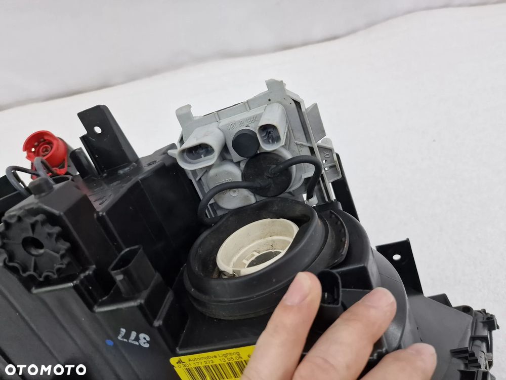 BMW E46 LIFT 01- PRAWA LAMPA PRZEDNIA PRZÓD XENON , NR 7165776 / 0301177272 , NR AUKCJI LA511B - 16