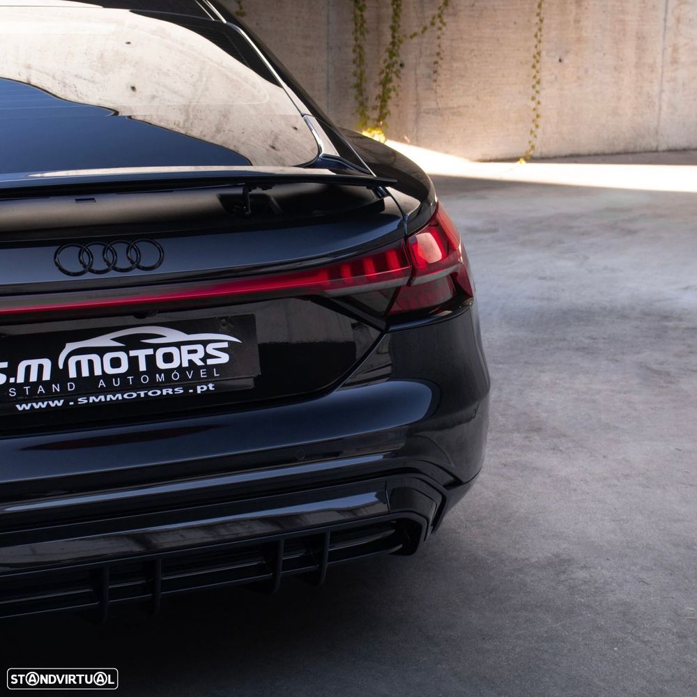 Audi e-tron GT quattro - 14