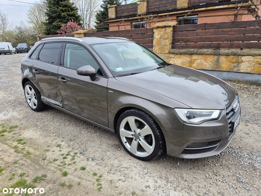 Audi A3 Sportback 1.6 TDI DPF Ambiente - 4